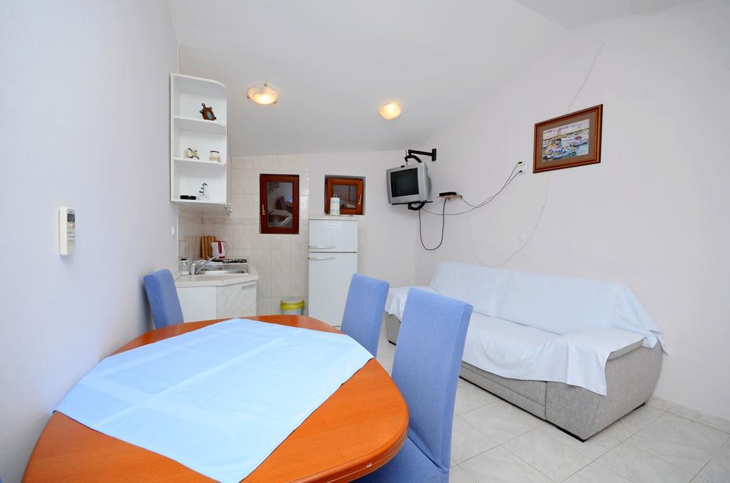 Apartments Hrgovic روغوزنيكا المظهر الخارجي الصورة
