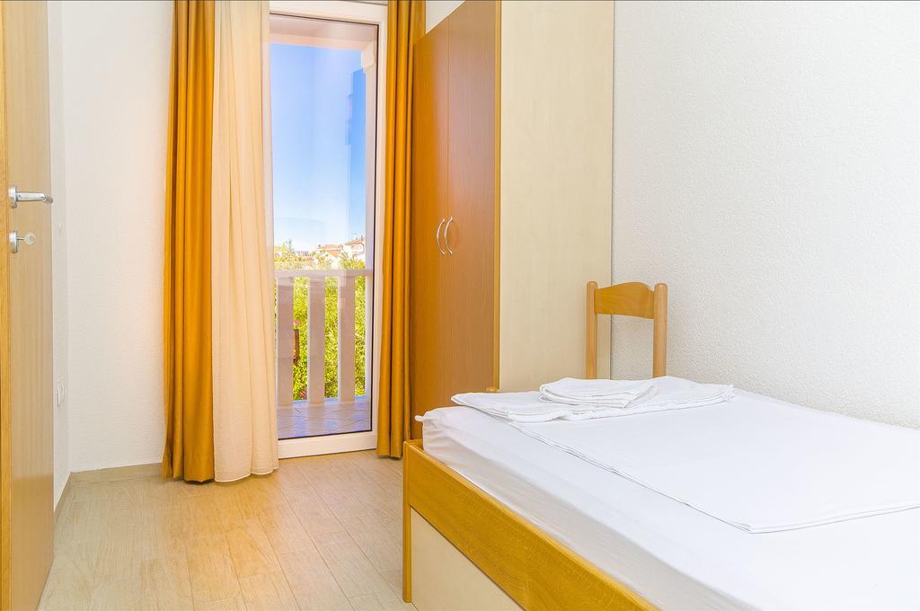 Apartments Hrgovic روغوزنيكا المظهر الخارجي الصورة