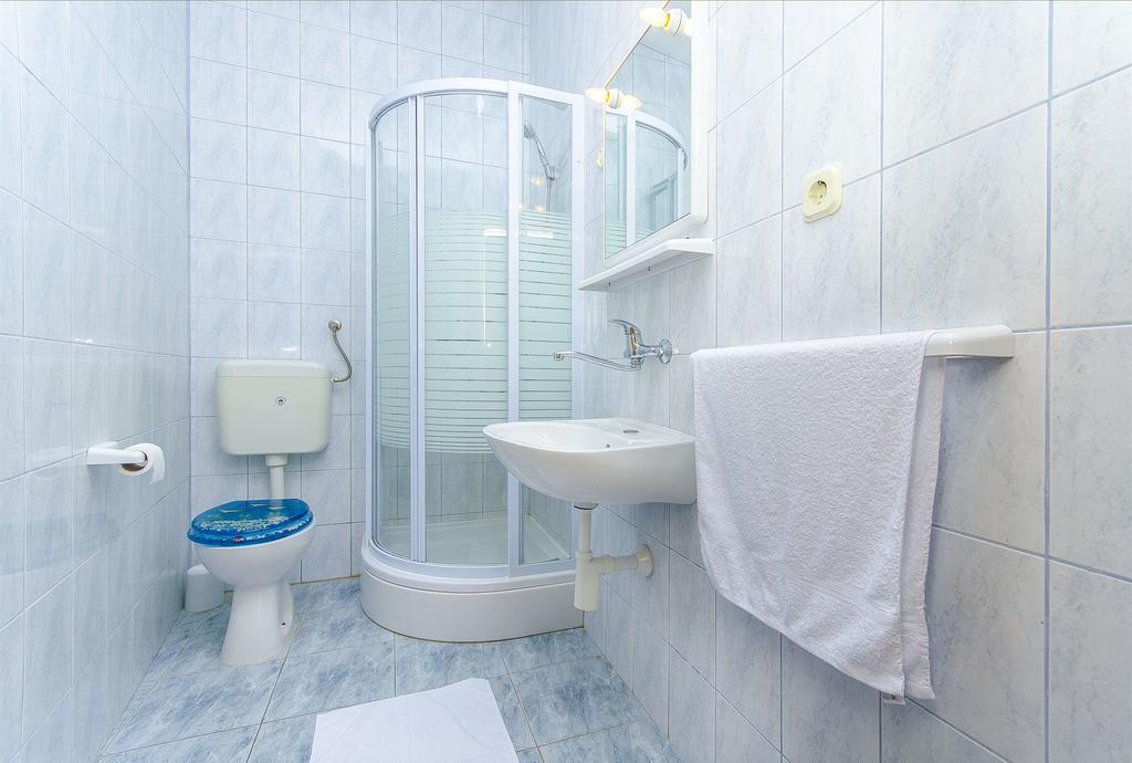 Apartments Hrgovic روغوزنيكا المظهر الخارجي الصورة