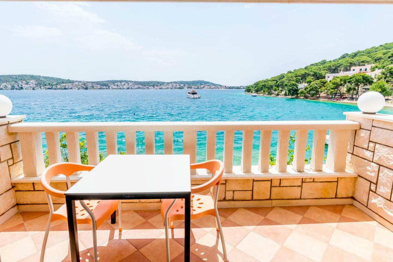 Apartments Hrgovic روغوزنيكا المظهر الخارجي الصورة