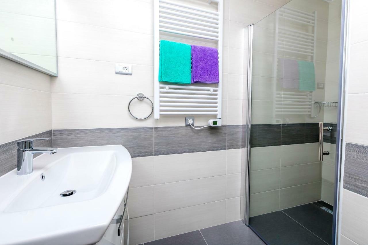 Apartments Hrgovic روغوزنيكا المظهر الخارجي الصورة
