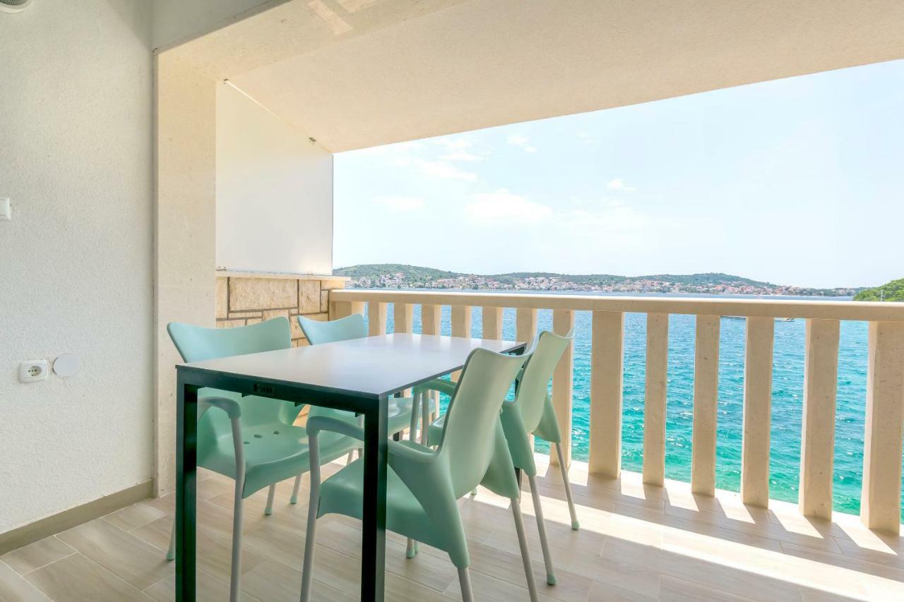 Apartments Hrgovic روغوزنيكا المظهر الخارجي الصورة
